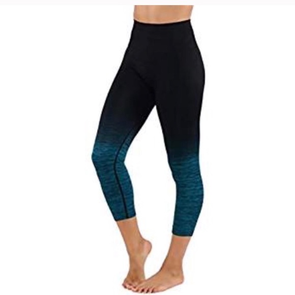Itzon | Capri Ombré Teal Yoga Leggings stretchy - Picture 2 of 3
